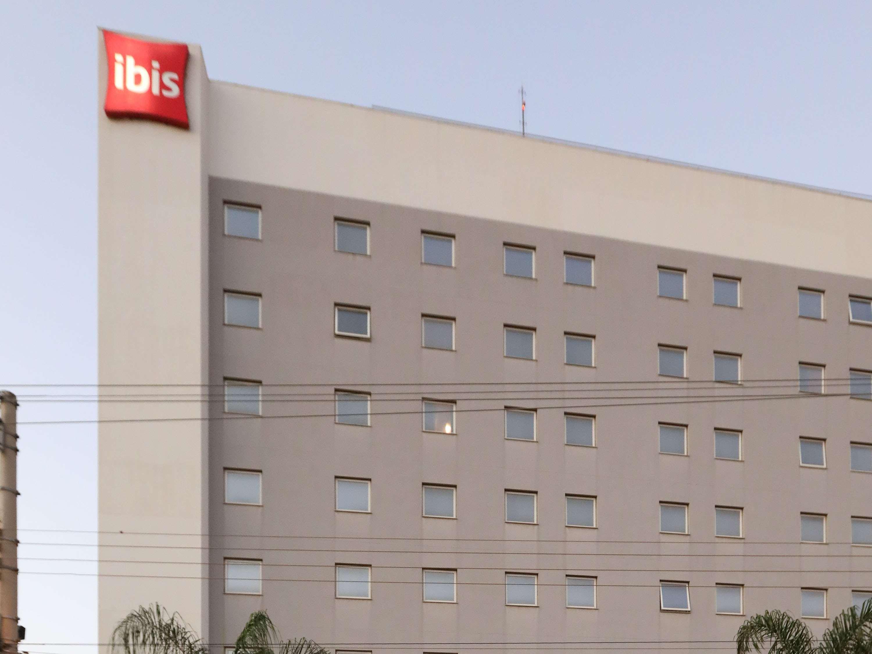 Ibis Montes Claros Shopping Hotel Екстериор снимка